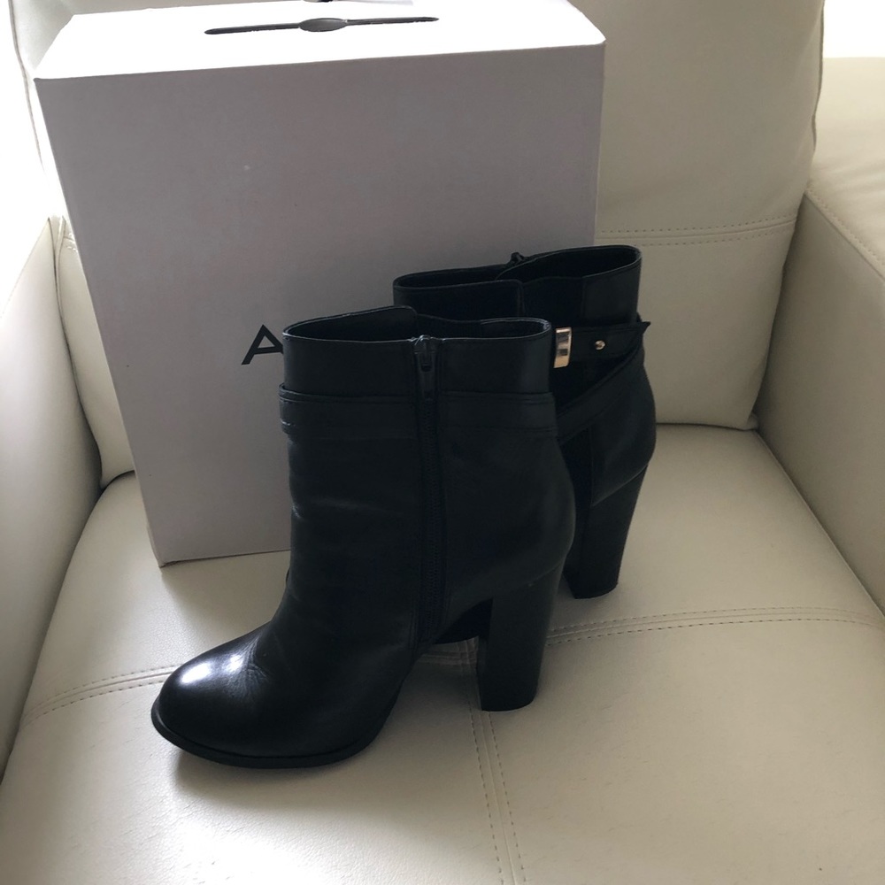 Aldo ‘Lampley’ Booties - Picture 3 of 5